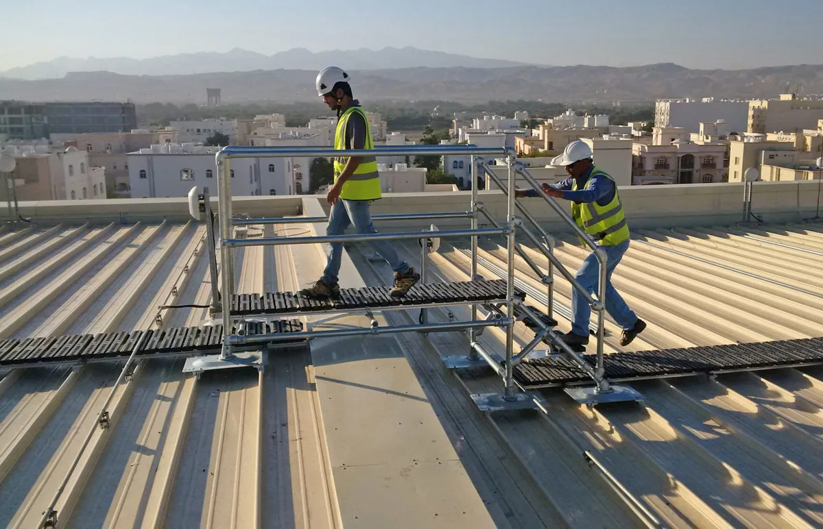 KEE Roofing